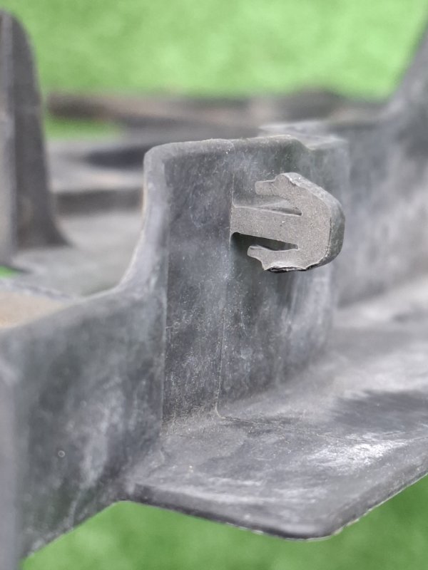 Дефлектор радиатора Toyota Camry 2006 ACV40