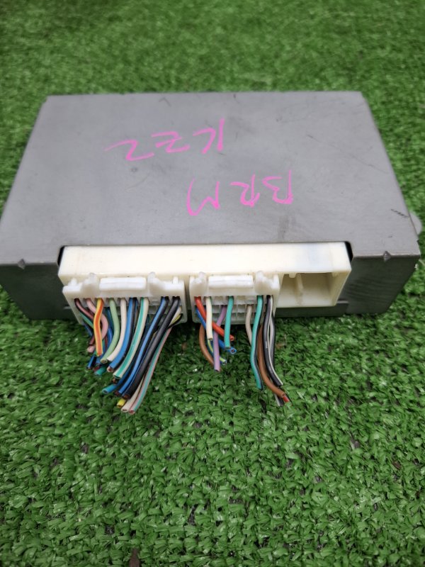 Блок управления топливным насосом Subaru Outback 2013 BRM