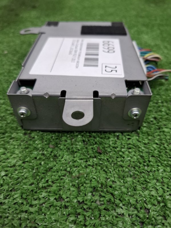 Блок управления топливным насосом Subaru Outback 2013 BRM