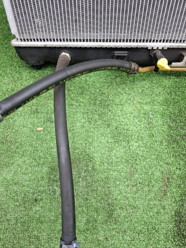 Радиатор охлаждения Toyota Camry 2006 ACV40