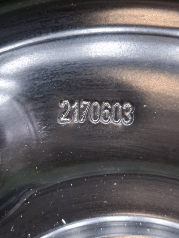 Докатка Toyota AVENSIS 2012 ZRT272