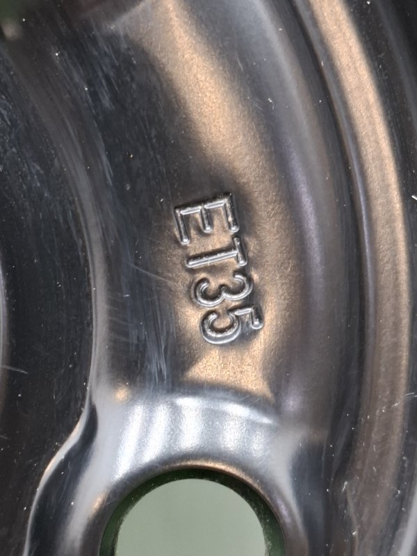 Докатка Toyota AVENSIS 2012 ZRT272