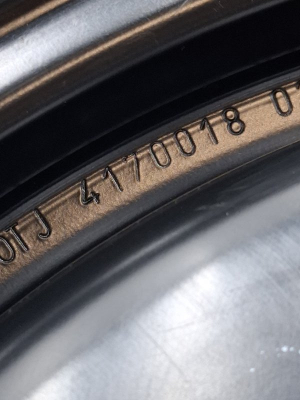 Докатка Toyota AVENSIS 2012 ZRT272