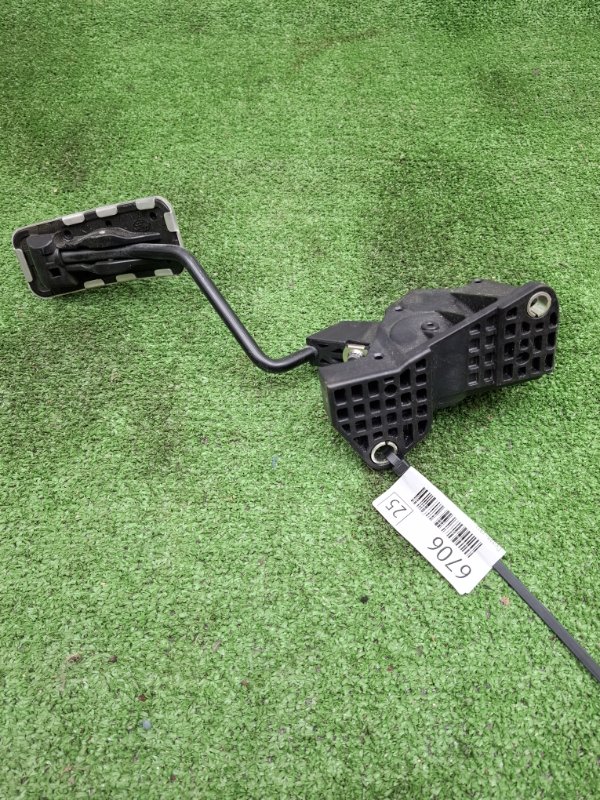 Педаль газа Subaru Outback 2013 BRM