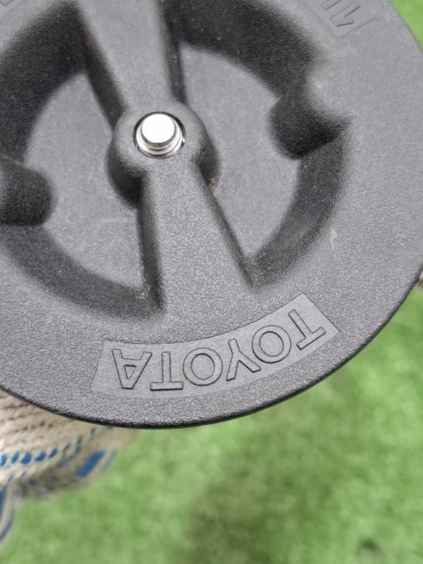 Крепление запасного колеса Toyota Camry 2007 ACV40