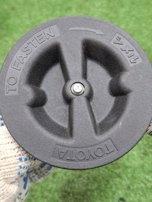 Крепление запасного колеса Toyota Camry 2007 ACV40