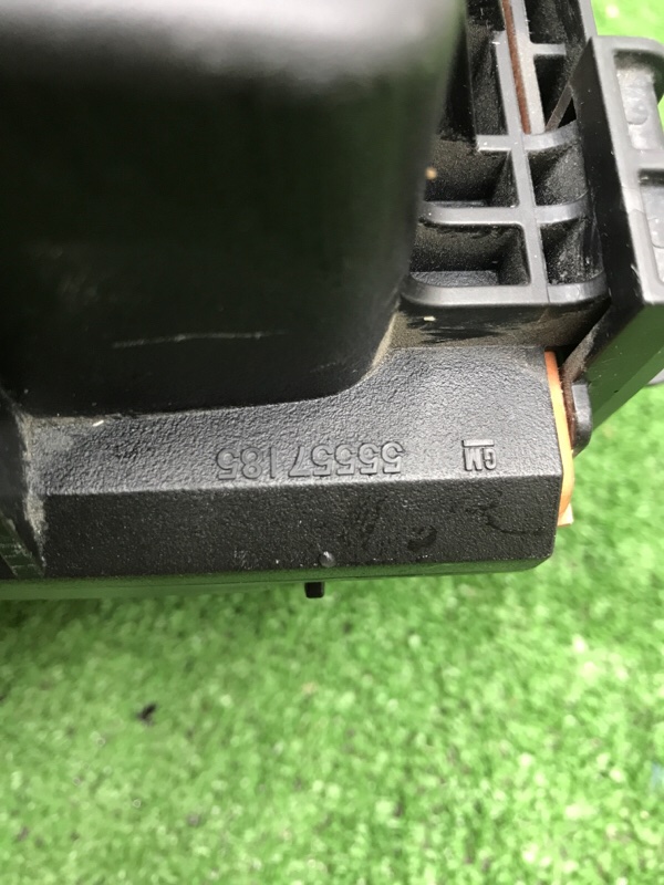 Корпус воздушного фильтра Opel Corsa D 2006-2015