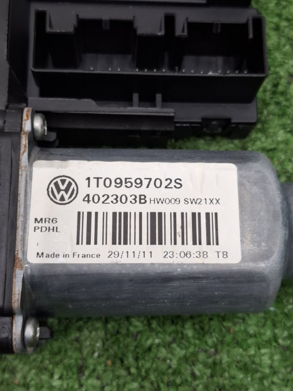 Стеклоподьемный механизм VOLKSWAGEN Touran 2011 1T3
