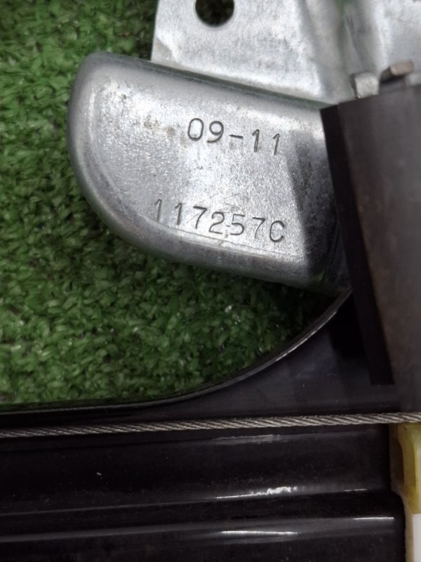 Стеклоподьемный механизм VOLKSWAGEN Touran 2011 1T3