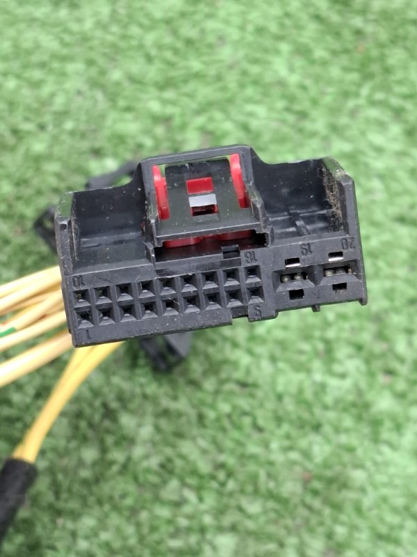 Проводка двери VOLKSWAGEN Touran 2011 1T3