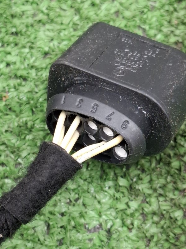 Проводка двери VOLKSWAGEN Touran 2011 1T3