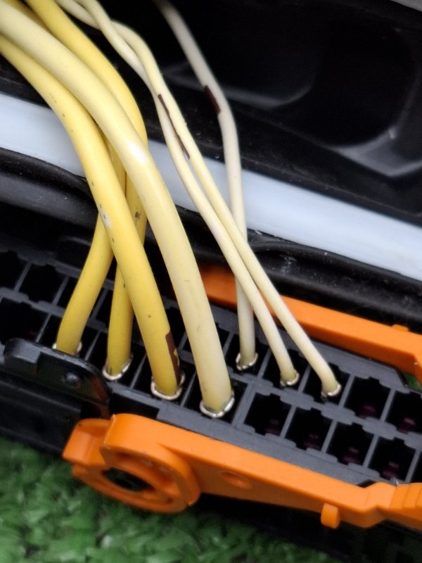 Проводка двери VOLKSWAGEN Touran 2011 1T3