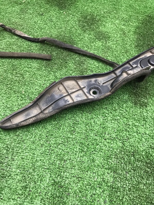 Пыльник крыла Chevrolet Cruze 2012-2016