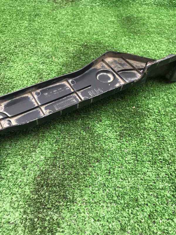 Пыльник крыла Chevrolet Cruze 2012-2016