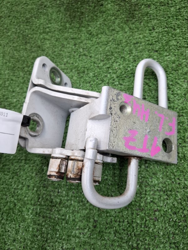 Петля двери VOLKSWAGEN Touran 2011 1T3