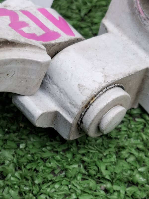 Петля двери VOLKSWAGEN Touran 2011 1T3