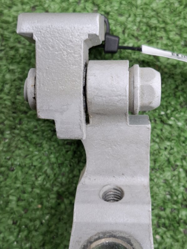 Петля двери VOLKSWAGEN Touran 2011 1T3