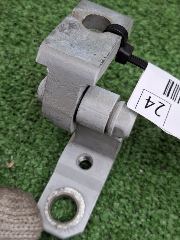 Петля двери VOLKSWAGEN Touran 2011 1T3