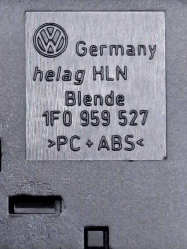 Кнопка стеклоподъемника VOLKSWAGEN Touran 2011 1T3