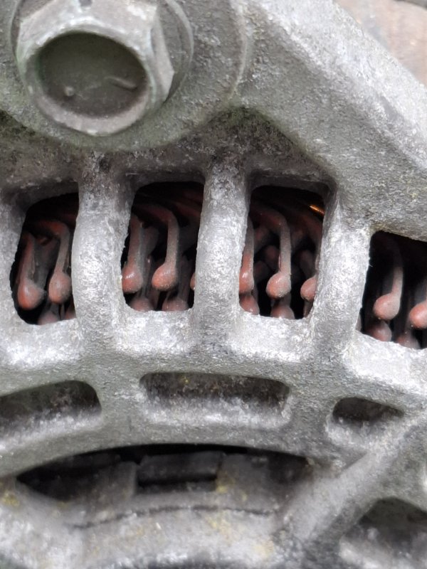 Генератор Nissan Qashqai 2008 J10