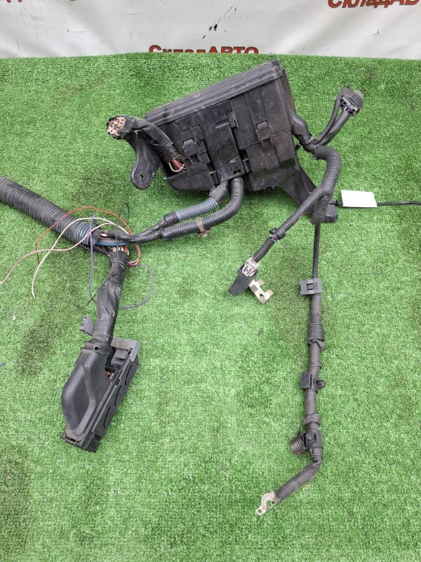 Проводка моторного отсека Toyota Estima 2008 ACR50W