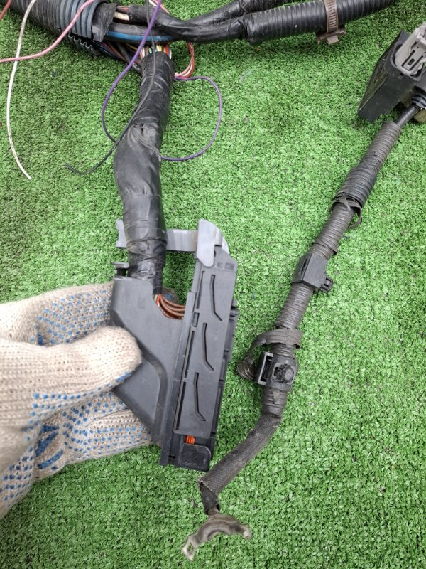 Проводка моторного отсека Toyota Estima 2008 ACR50W