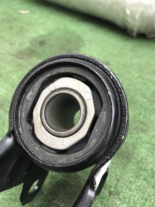 Сайлентблок Ford Kuga 2012-2019