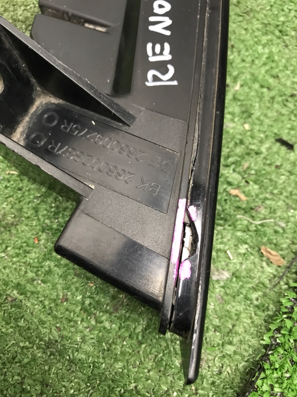 Дневной ходовой огонь Renault Megane 2009-2014 3