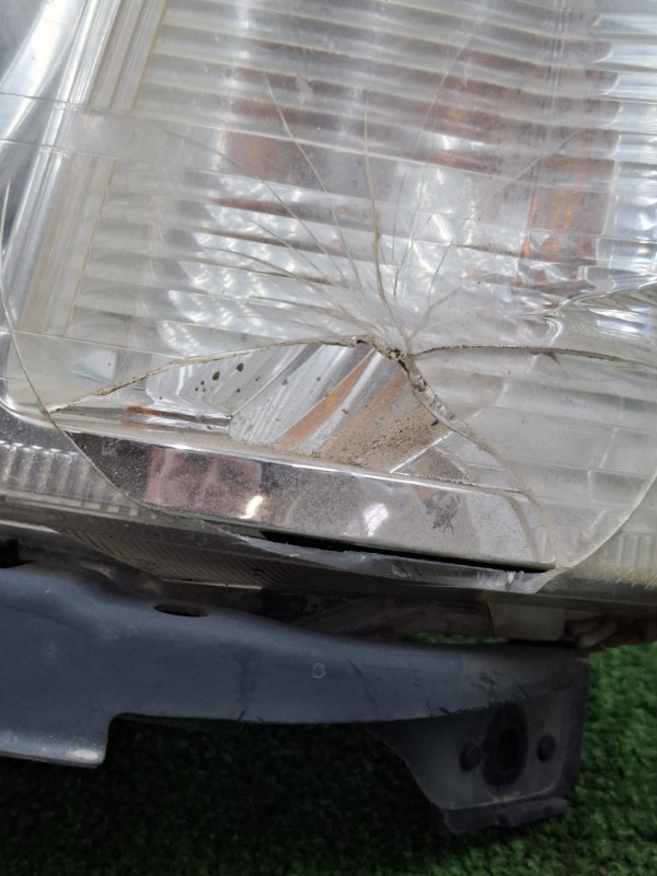 Фара галогеновая Honda StepWgn 2003 RF3