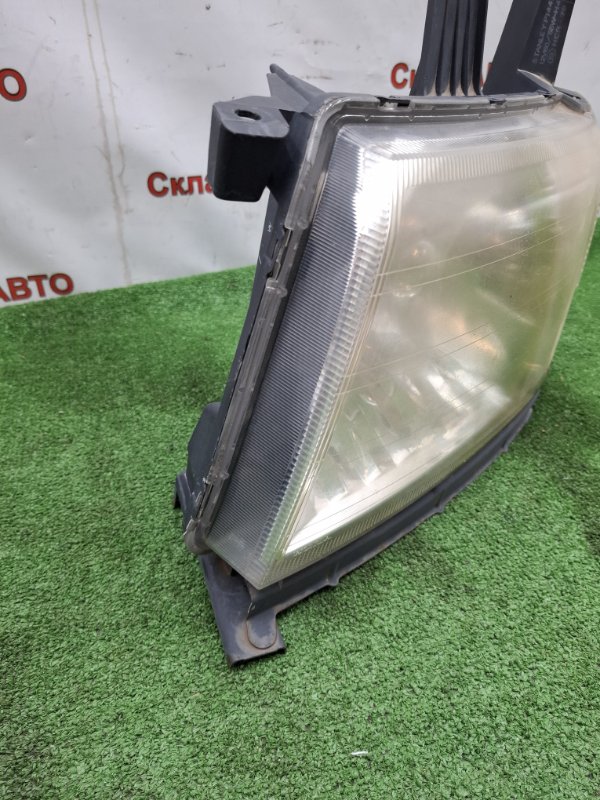 Фара галогеновая Honda StepWgn 2003 RF3