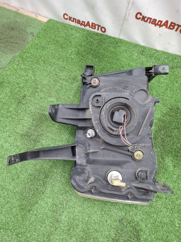 Фара галогеновая Honda StepWgn 2003 RF3