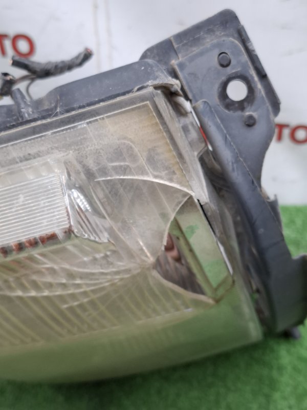 Фара галогеновая Honda StepWgn 2003 RF3