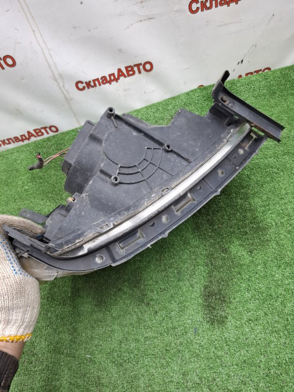 Фара галогеновая Honda StepWgn 2003 RF3