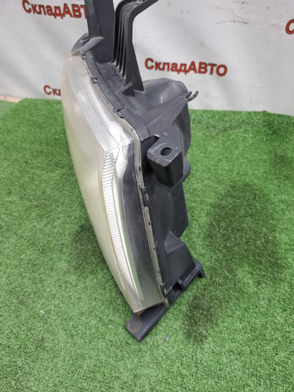 Фара галогеновая Honda StepWgn 2003 RF3
