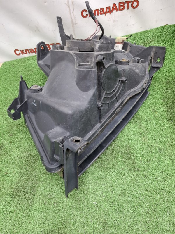 Фара галогеновая Honda StepWgn 2003 RF3