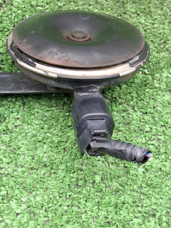 Звуковой сигнал Honda StepWgn 2003 RF3