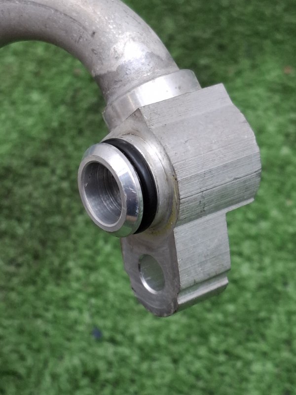 Трубка кондиционера Toyota Camry 2008 ACV40