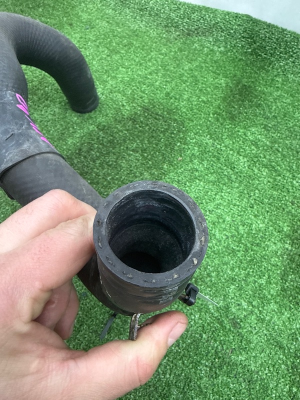 Патрубок радиатора Toyota Camry 2006 ACV40