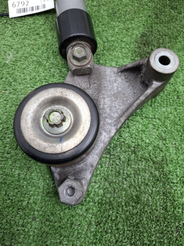 Натяжитель приводного ремня Toyota Camry 2006 ACV40