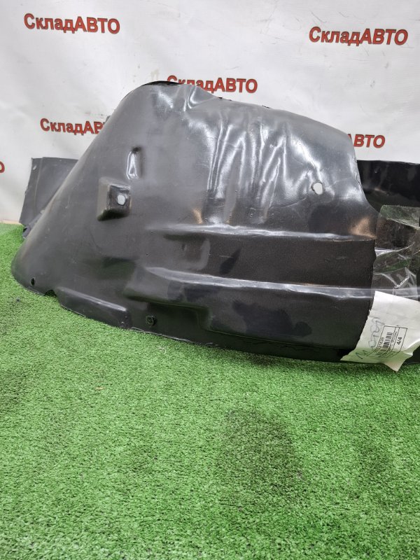 Подкрылок Geely Atlas