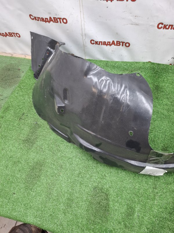 Подкрылок Geely Atlas