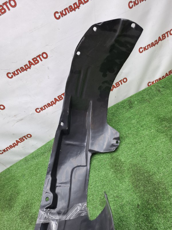 Подкрылок Geely Atlas