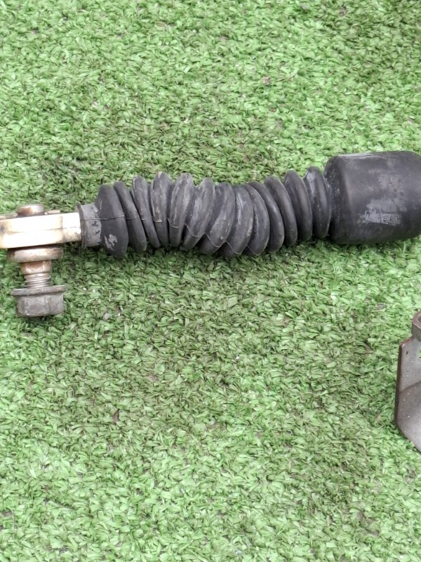 Трос переключения акпп Toyota AVENSIS 2012 ZRT272