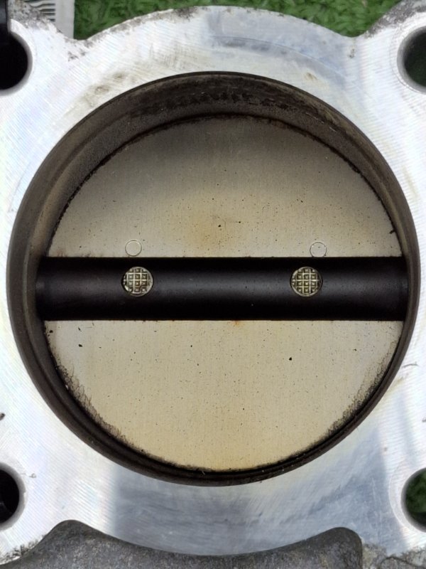 Дроссельная заслонка Toyota AVENSIS 2012 ZRT272