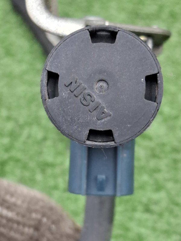 Клапан вакуумный Toyota AVENSIS 2012 ZRT272