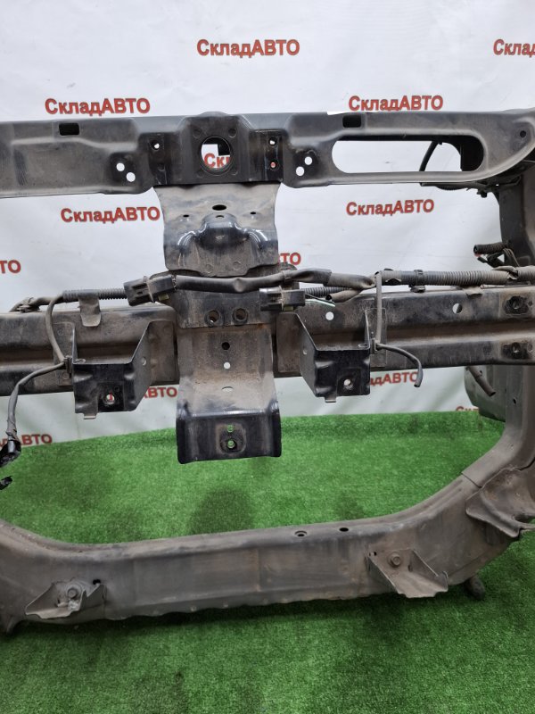 Рамка радиатора MITSUBISHI OUTLANDER 2010 CW5W