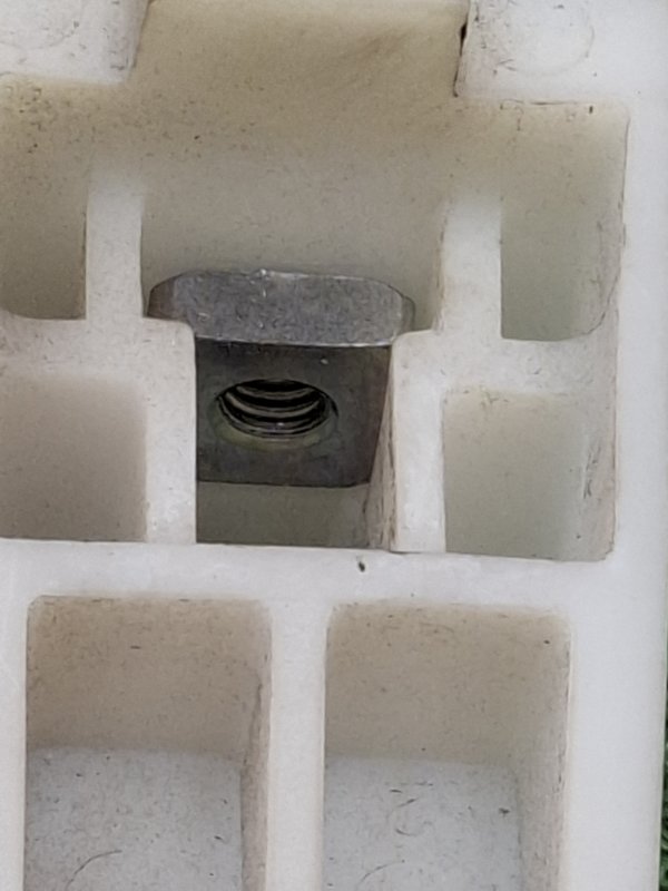 Кронштейн фары MITSUBISHI OUTLANDER 2010 CW5W