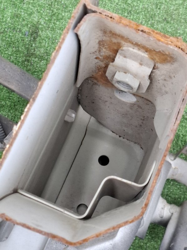 Рамка радиатора Suzuki Grand Vitara 2006 TD54W