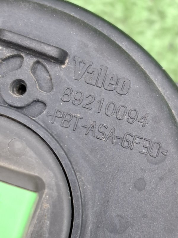 Фара противотуманная Suzuki Grand Vitara 2006 TD54W