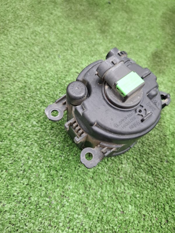 Фара противотуманная Suzuki Grand Vitara 2006 TD54W